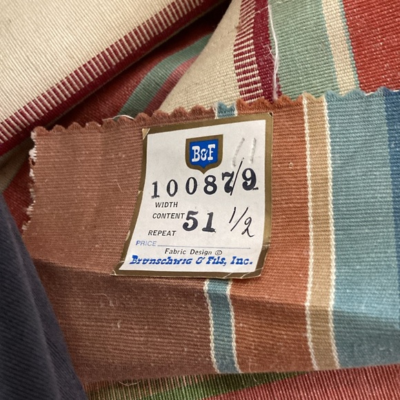 26 square striped brunschwig & fils fabric sample - Picture 4 of 9